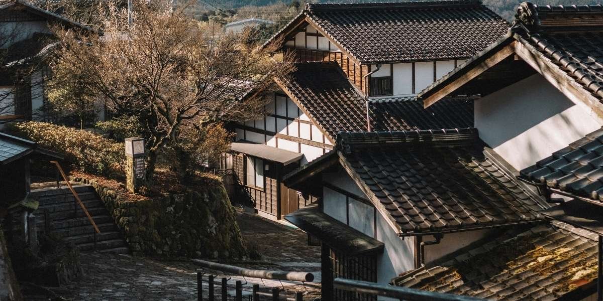 Japan's Unique Geography: From Volcanic Islands to Seismic Zones